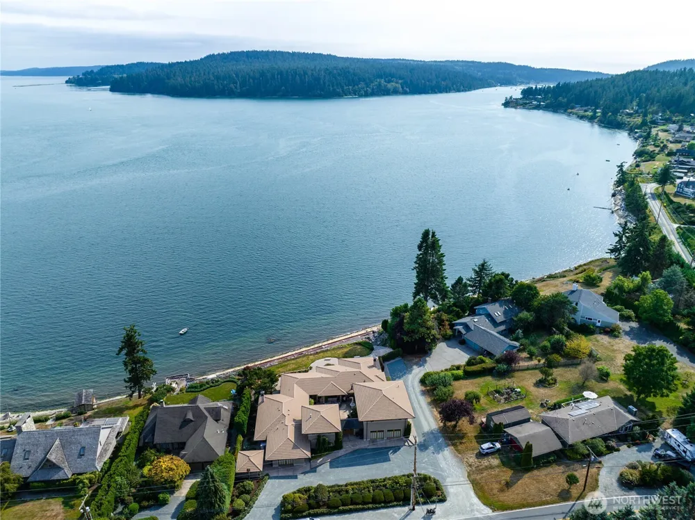 15283 Gibralter Road Anacortes, WA 98221