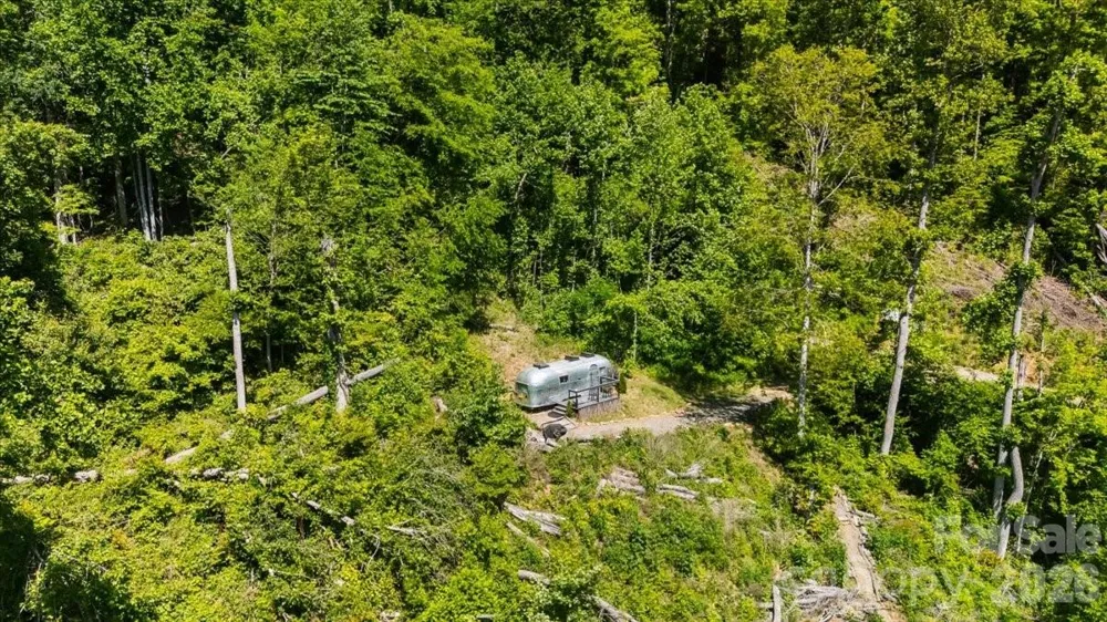 1458 Riverview Road #1 Burnsville, NC 28714