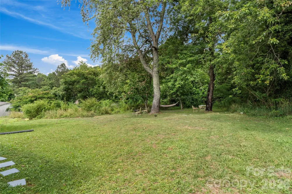 112 Hillcrest Street Jonesville, NC 28642
