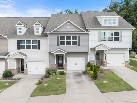 3709 Acorn Drive