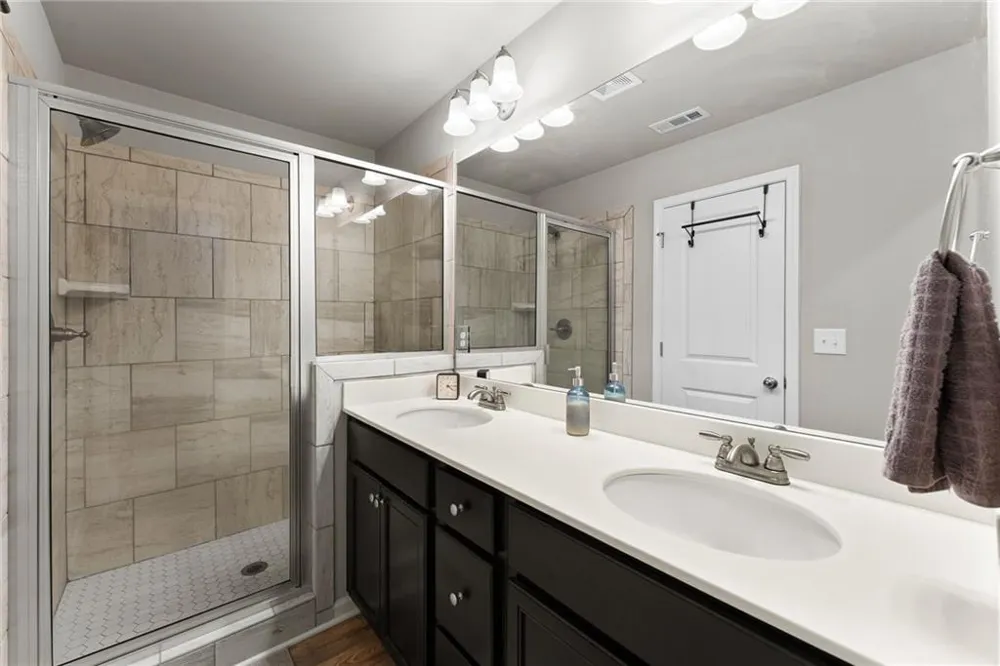 3709 Acorn Drive Oakwood, GA 30566