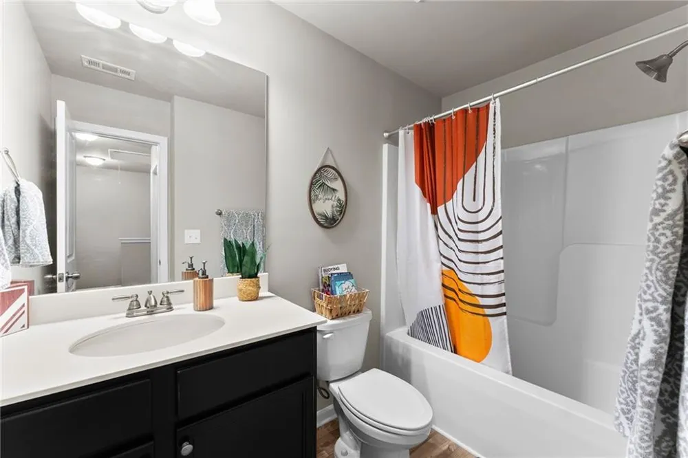 3709 Acorn Drive Oakwood, GA 30566