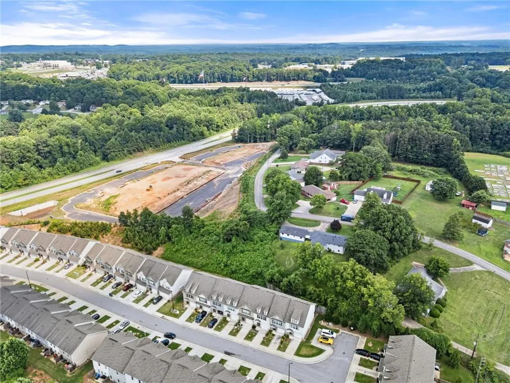 3709 Acorn Drive Oakwood, GA 30566