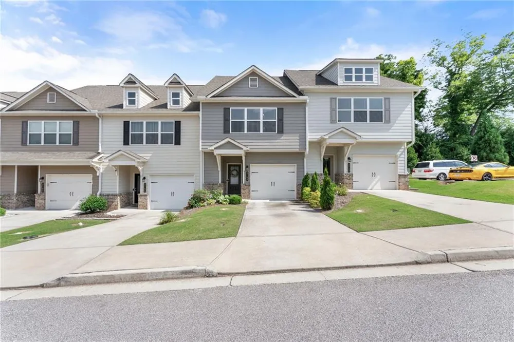 3709 Acorn Drive Oakwood, GA 30566
