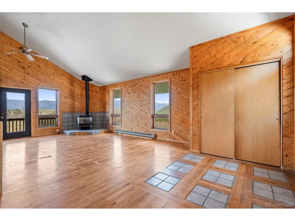 363 Peaks Pt Granby, CO 80446