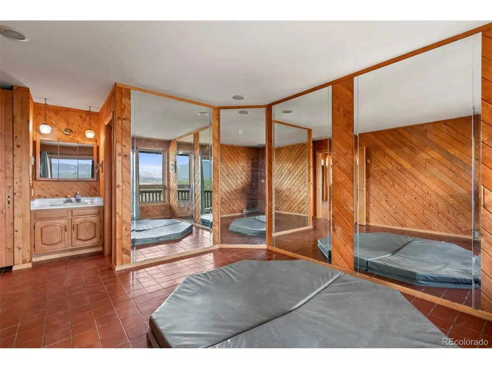 363 Peaks Pt Granby, CO 80446