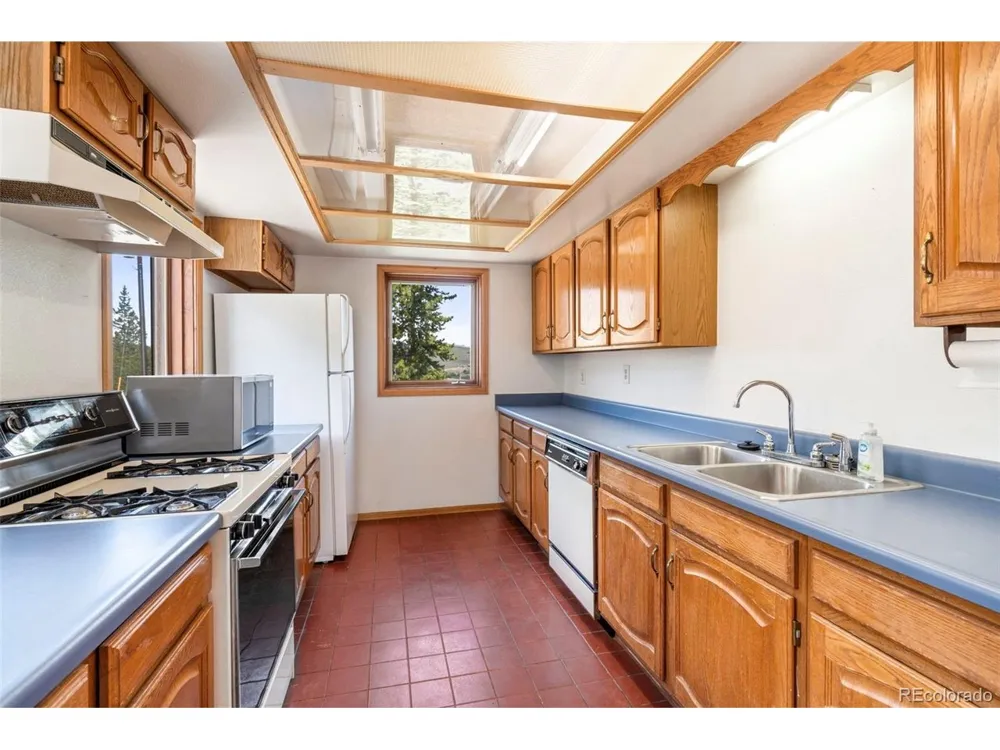 363 Peaks Pt Granby, CO 80446