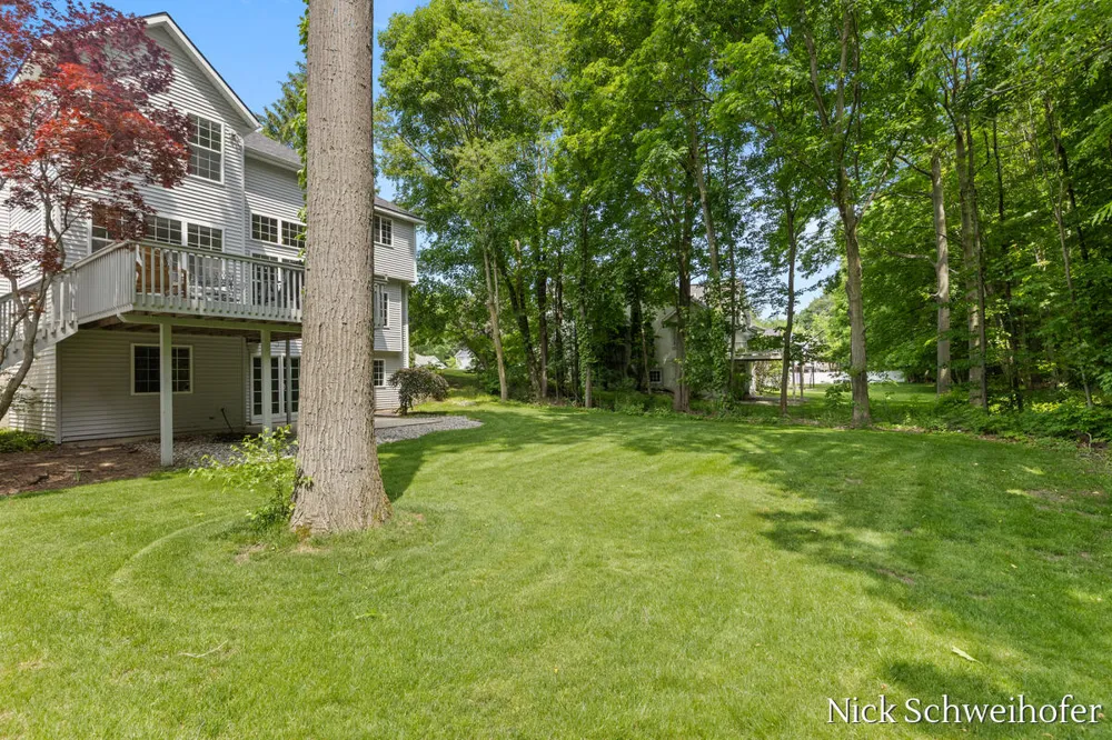 11220 Oak Grove Road Grand Haven Charter Township, MI 49417