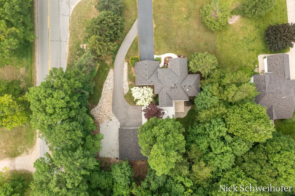 11220 Oak Grove Road Grand Haven Charter Township, MI 49417