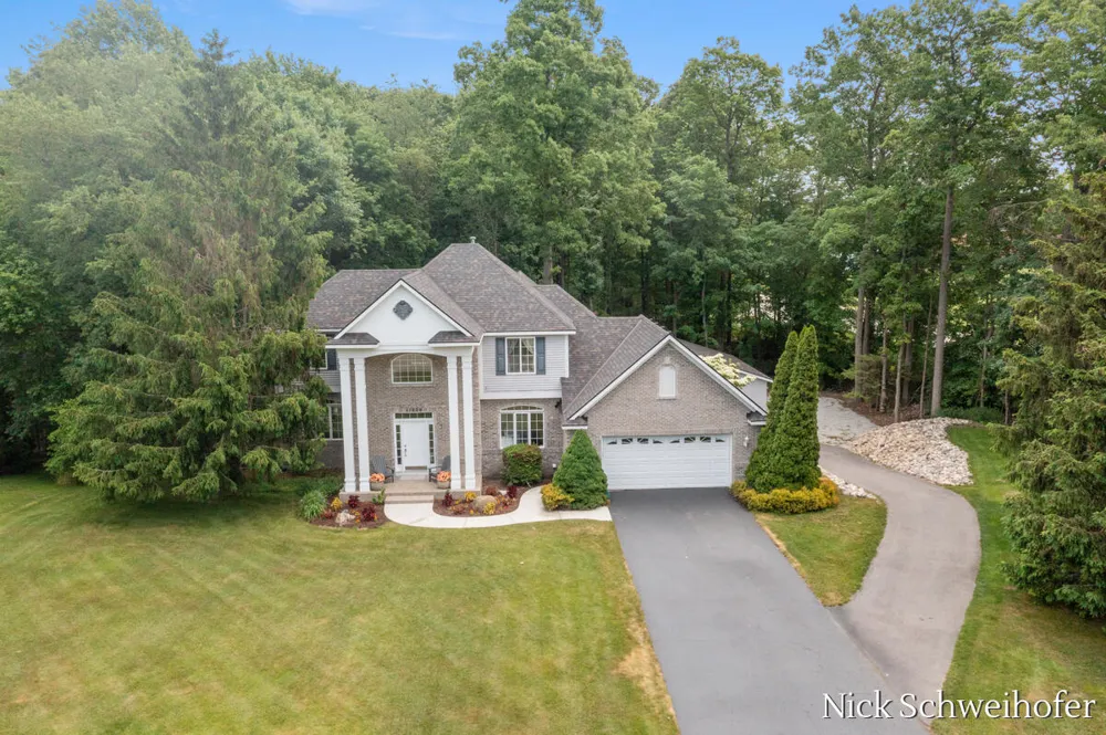 11220 Oak Grove Road Grand Haven Charter Township, MI 49417