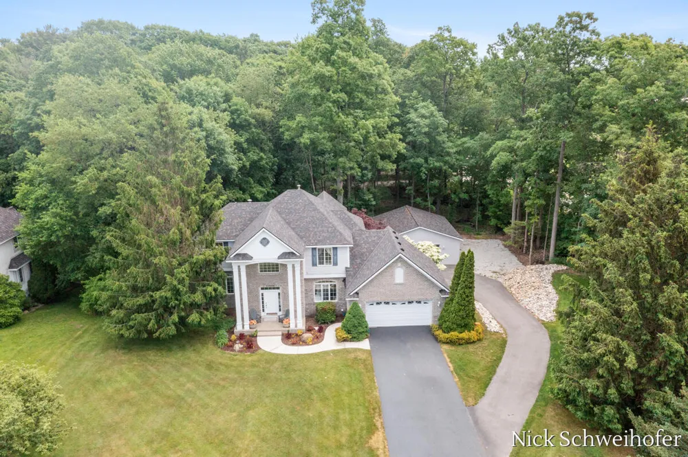 11220 Oak Grove Road Grand Haven Charter Township, MI 49417