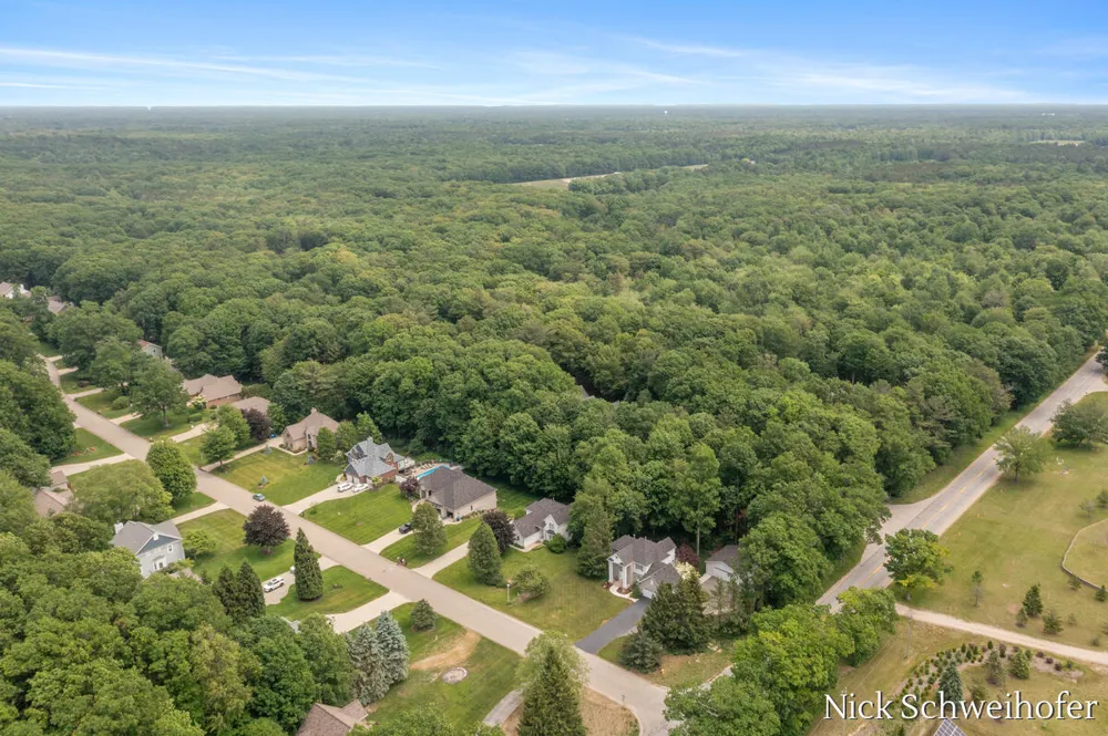 11220 Oak Grove Road Grand Haven Charter Township, MI 49417
