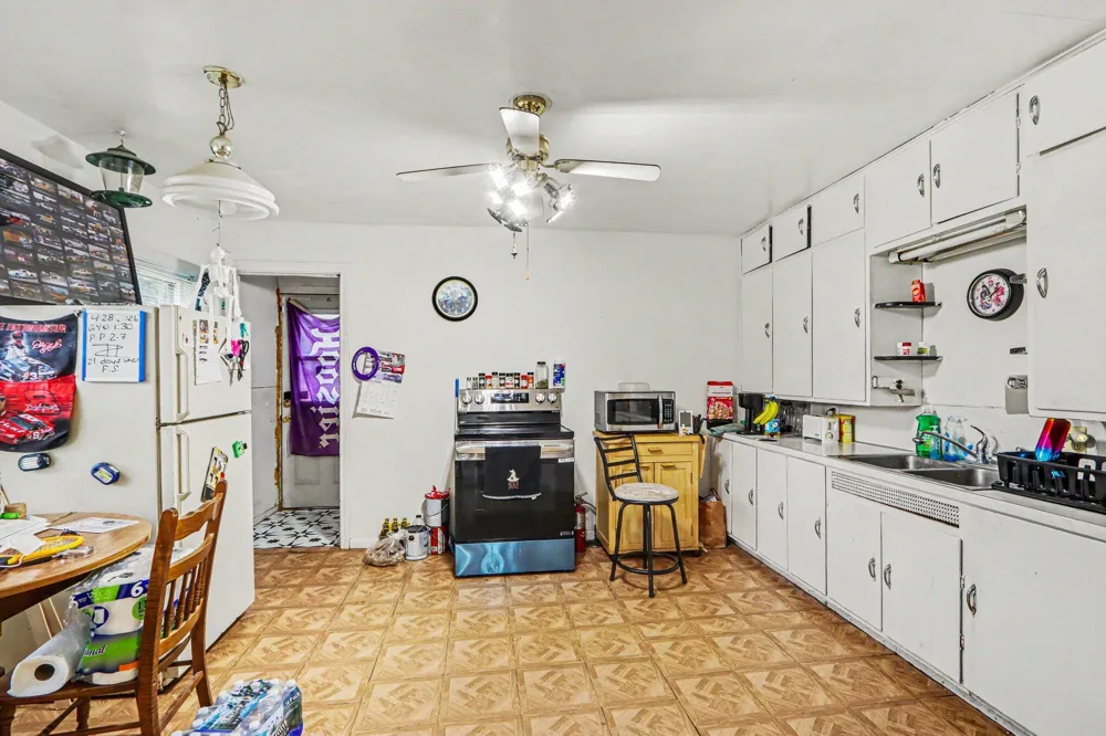 535 Washburn Avenue Kalamazoo Charter Township, MI 49048