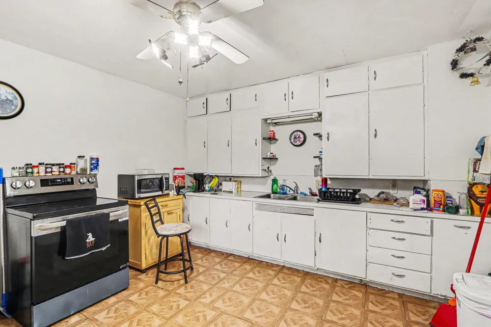 535 Washburn Avenue Kalamazoo Charter Township, MI 49048