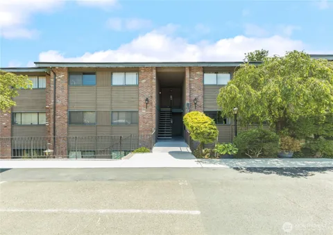 13558 37th Avenue S #21