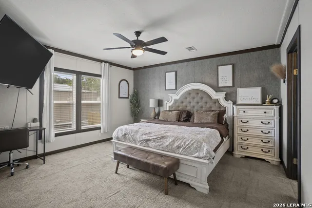 510 Cedar Jourdanton, TX 78026