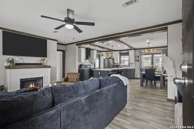 510 Cedar Jourdanton, TX 78026