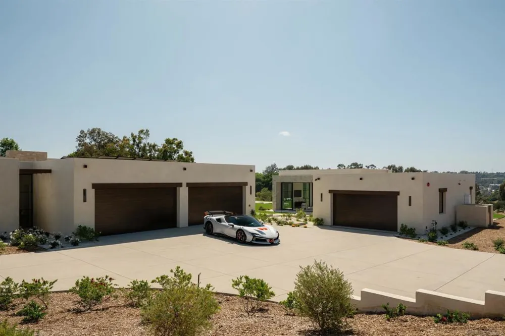17650 Los Morros Rancho Santa Fe, CA 92067