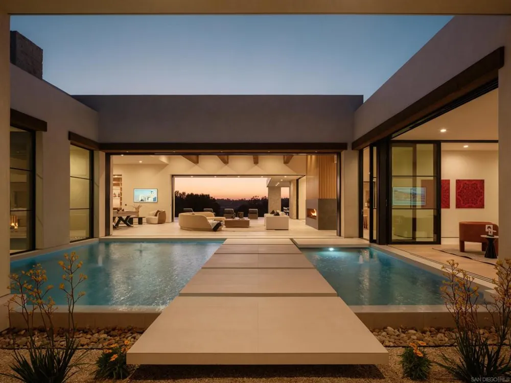 17650 Los Morros Rancho Santa Fe, CA 92067