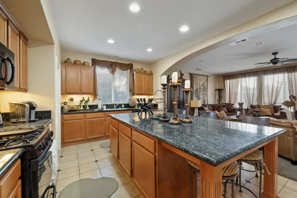 42753 Della Place Indio, CA 92203