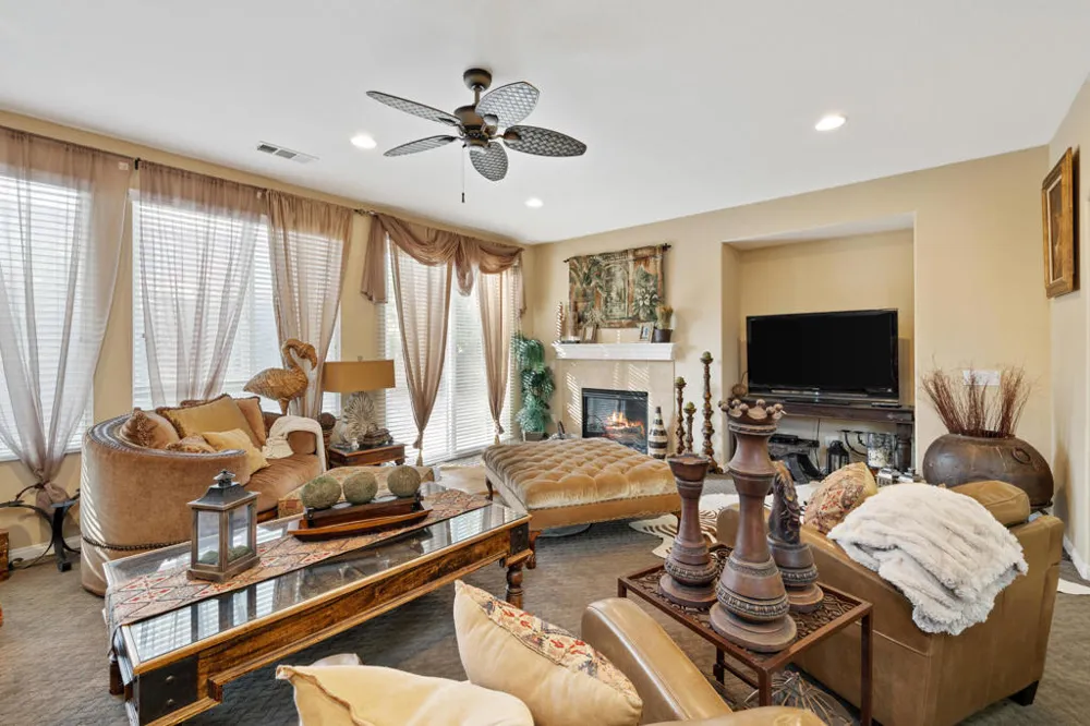 42753 Della Place Indio, CA 92203