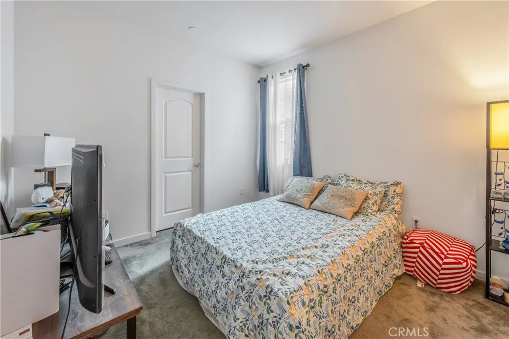 4956 Willow #E Montclair, CA 91763