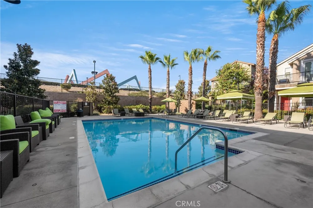 4956 Willow #E Montclair, CA 91763