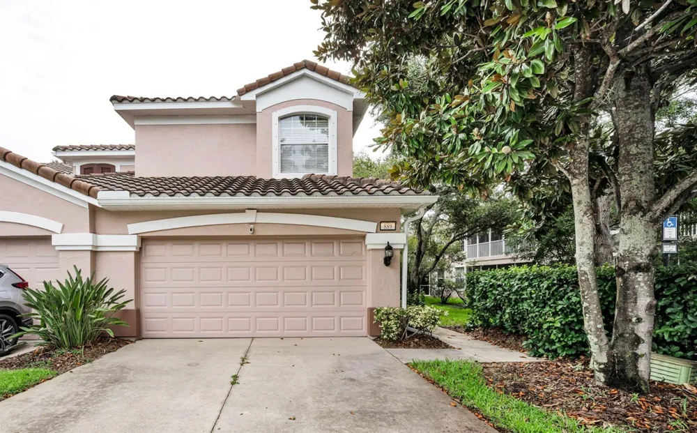 889 LANTERN WAY Clearwater, FL 33765