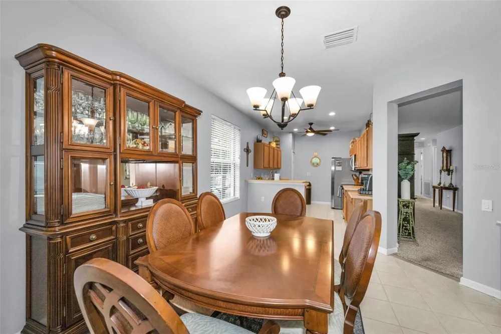 889 LANTERN WAY Clearwater, FL 33765