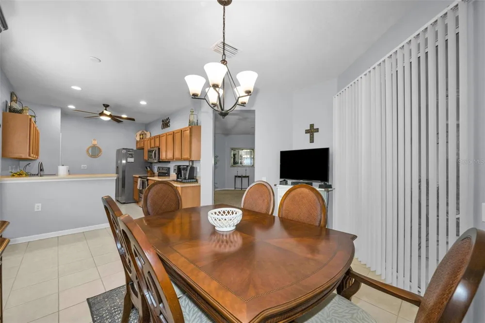 889 LANTERN WAY Clearwater, FL 33765