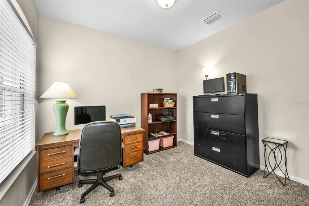 889 LANTERN WAY Clearwater, FL 33765
