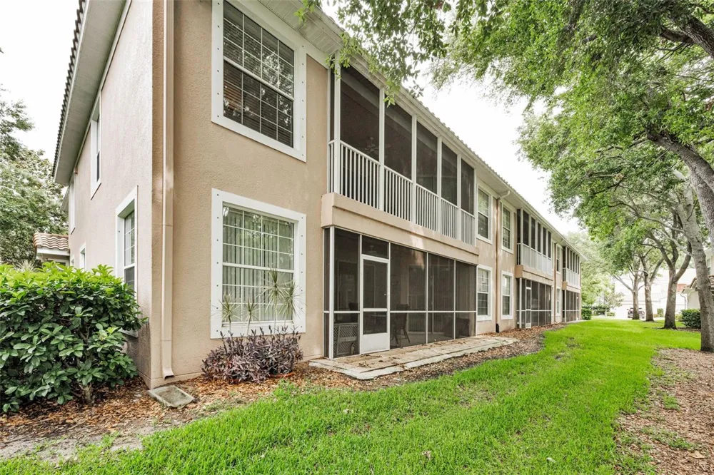 889 LANTERN WAY Clearwater, FL 33765