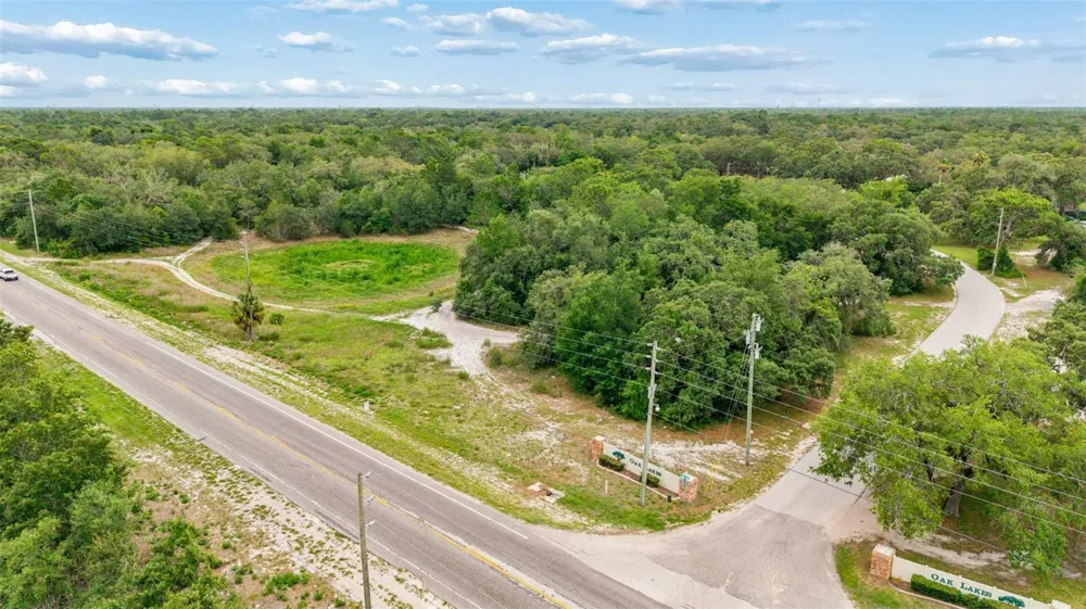 COUNTY LINE ROAD Spring Hill, FL 34610