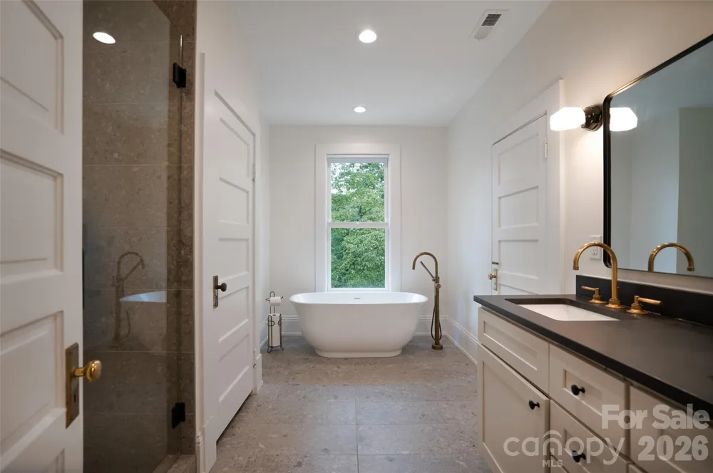600 E Main Street Brevard, NC 28712