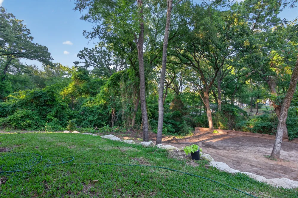 705 Heather Woods Drive Tool, TX 75143