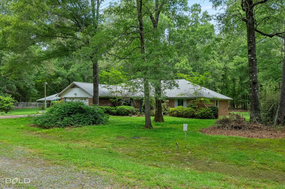 145 Cypress Grove Circle Benton, LA 71006