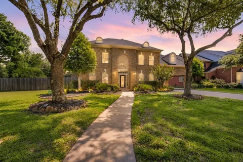4711 Pine Brook Way