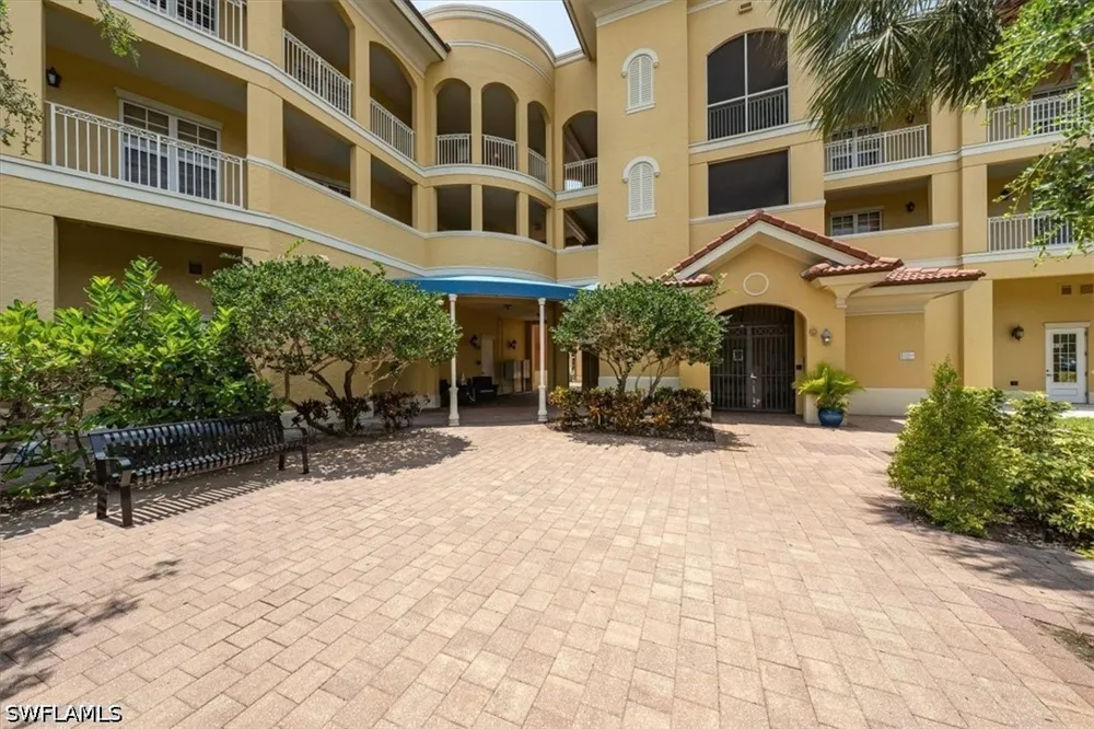 Annunciation Circle #4210 Immokalee, FL 34142