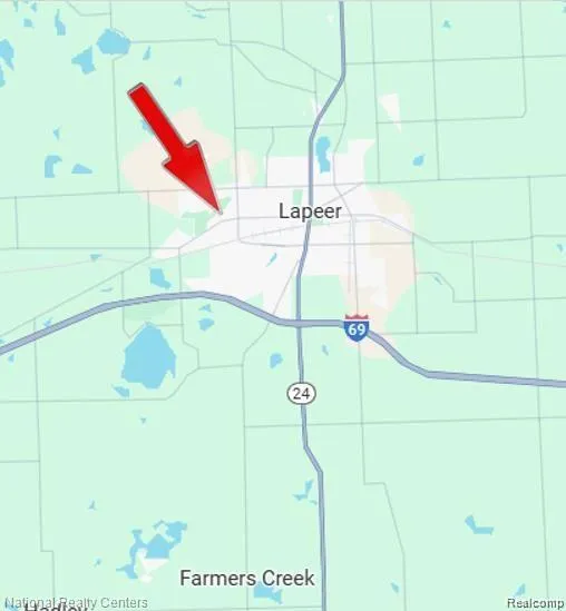 374 Devonshire Drive #30 Lapeer City, MI 48446