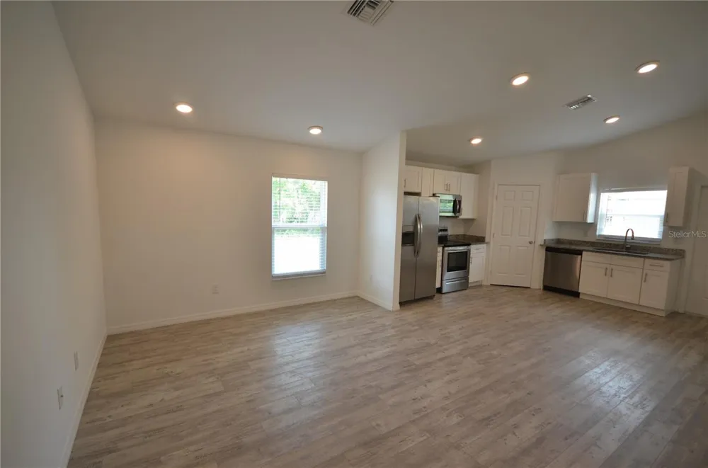 2225 CARVER AVENUE Fort Myers, FL 33916