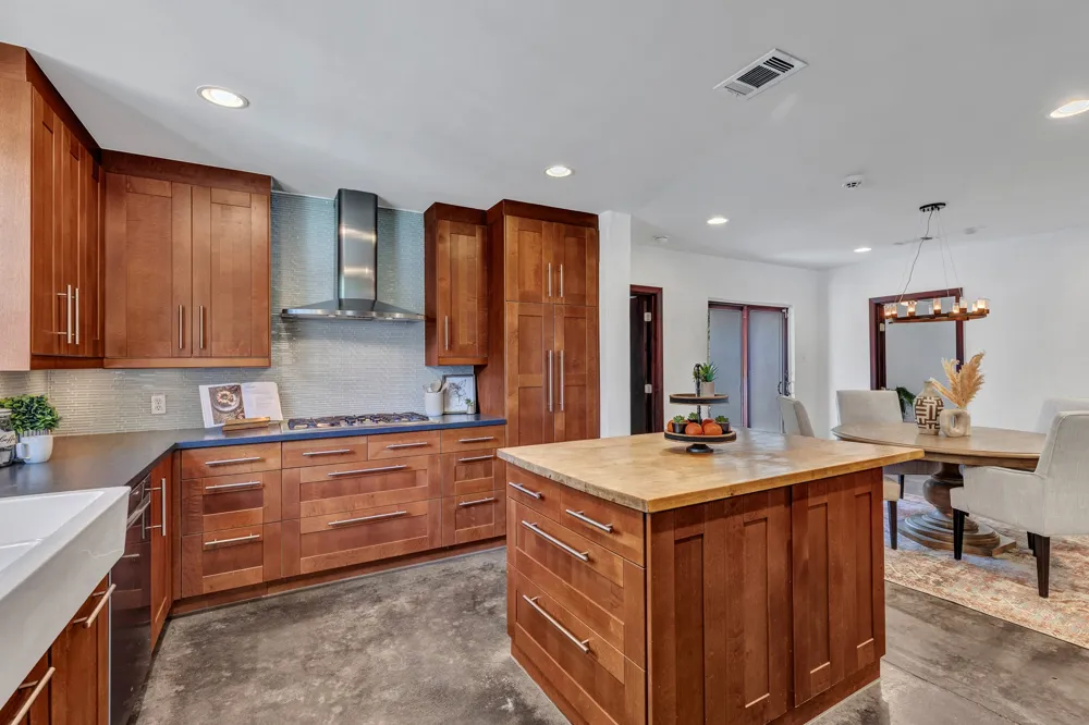 1208 Fairwood Road Austin, TX 78722