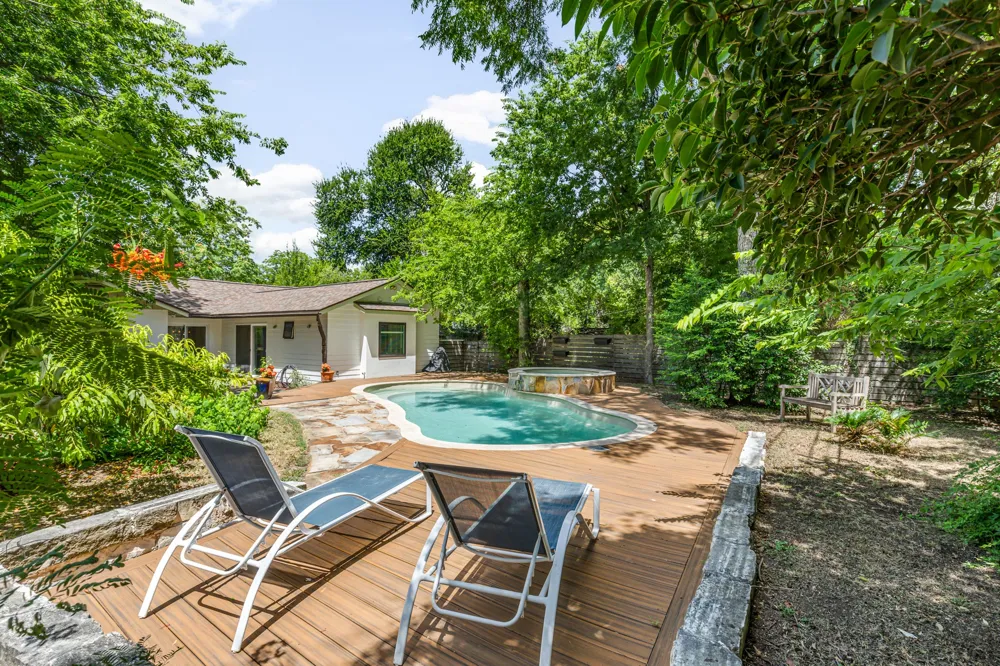 1208 Fairwood Road Austin, TX 78722