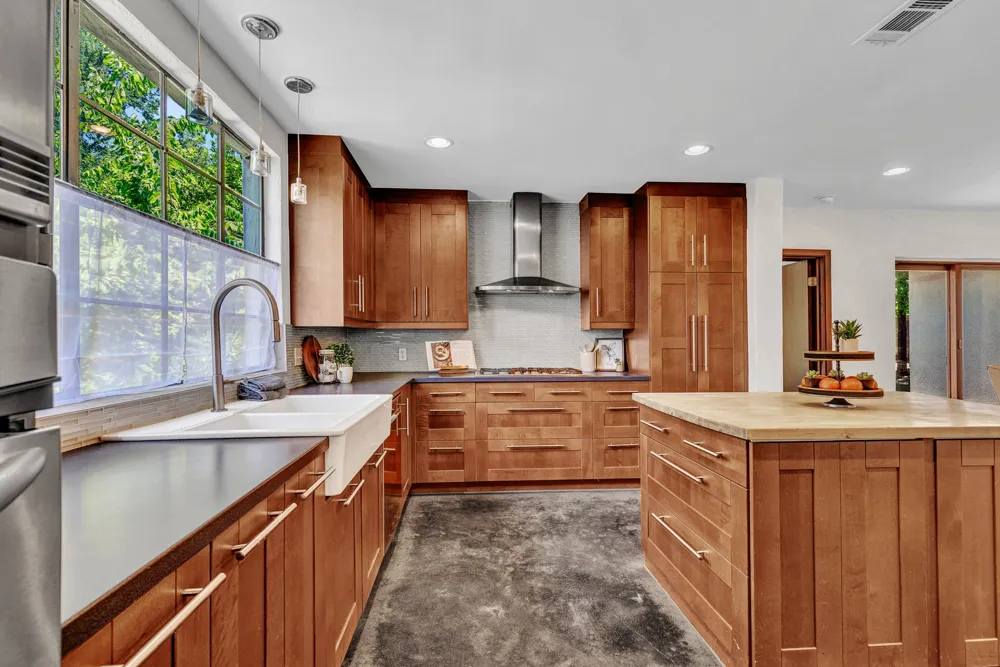 1208 Fairwood Road Austin, TX 78722