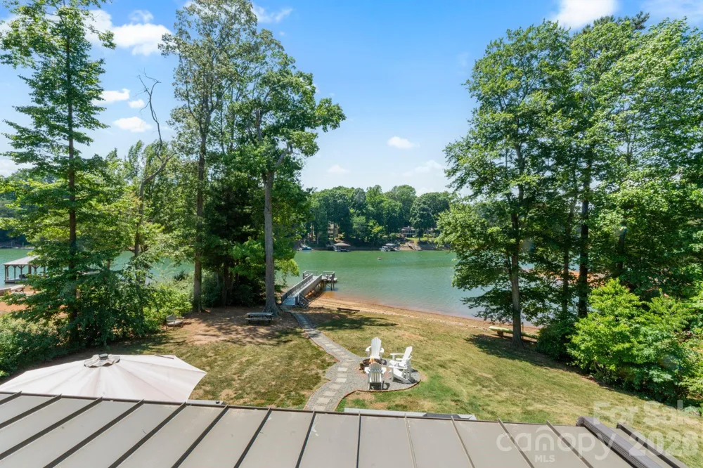 383 Sundown Road Mooresville, NC 28117