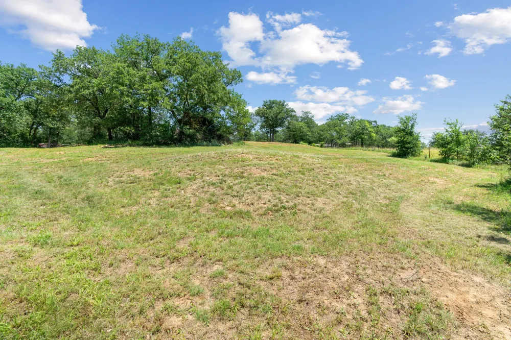 1385 CR-1340 Chico, TX 76431
