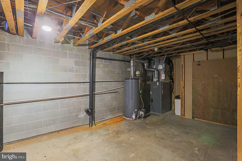 708 OLD CROSSING DRIVE Baltimore, MD 21208
