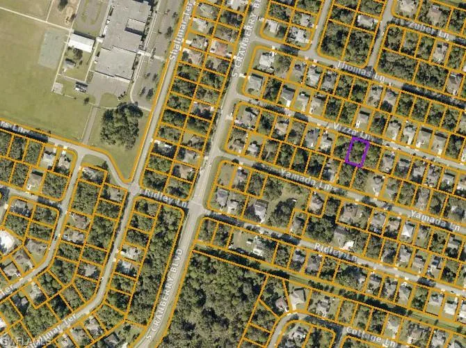 Vizza Lane North Port, FL 34286