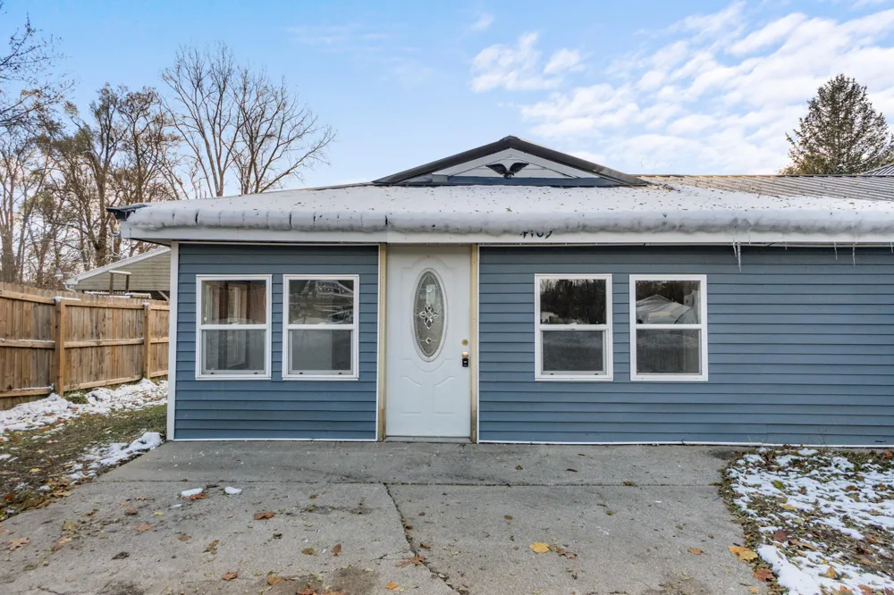 4109 Page Avenue Leoni Township, MI 49254