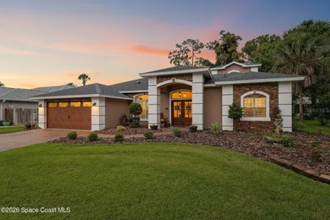 663 SHERIDAN WOODS DR