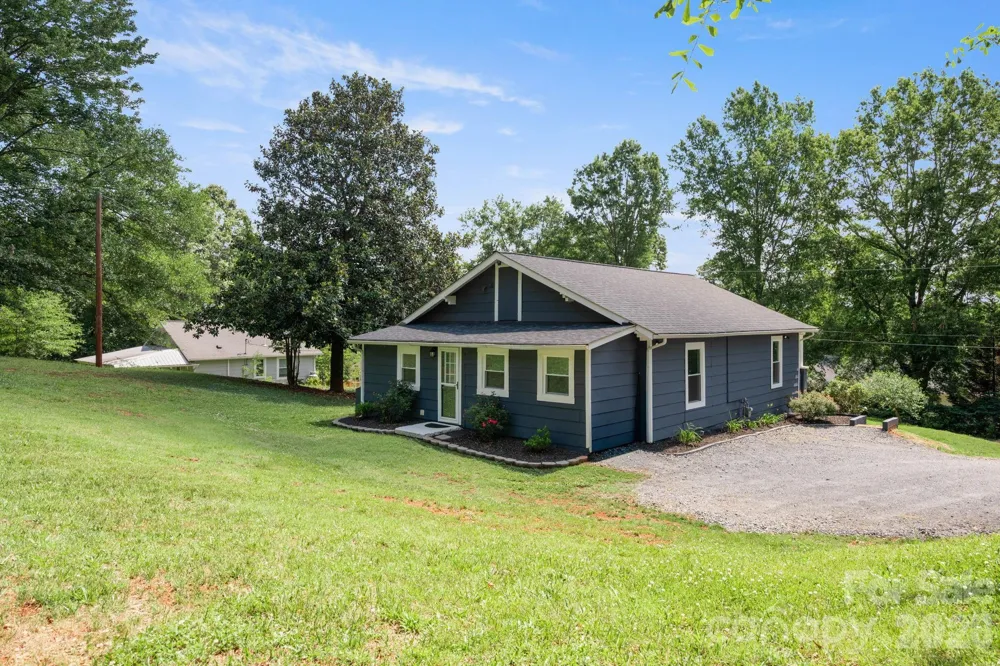 147 Hillside Street Rutherfordton, NC 28139